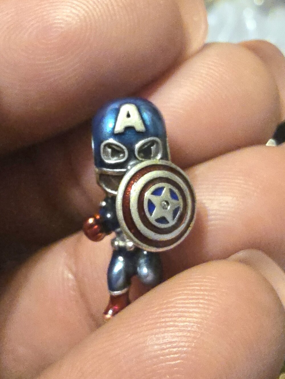 Blue and Red (P*ndora) Superhero Charm Pendant Captain America